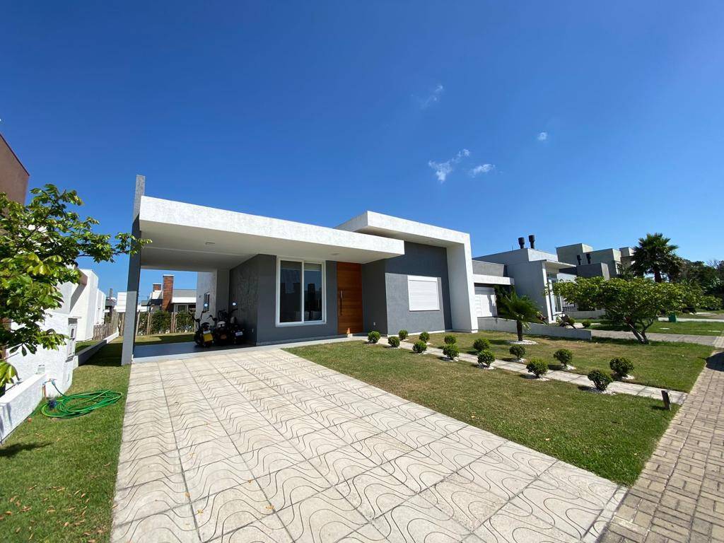 Casa em Condomínio 3 dormitórios para venda, araca em Capão da Canoa | Ref.: 10676
