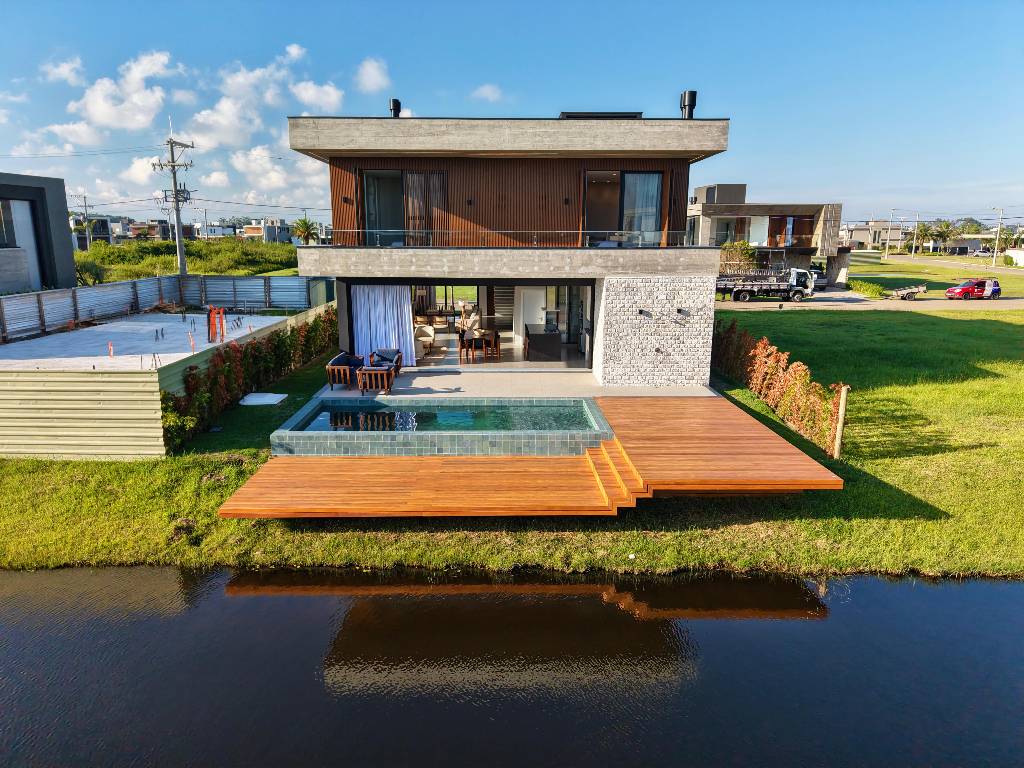 Casa em Condomínio 5 dormitórios para venda, Centro em Xangri-lá | Ref.: 15660