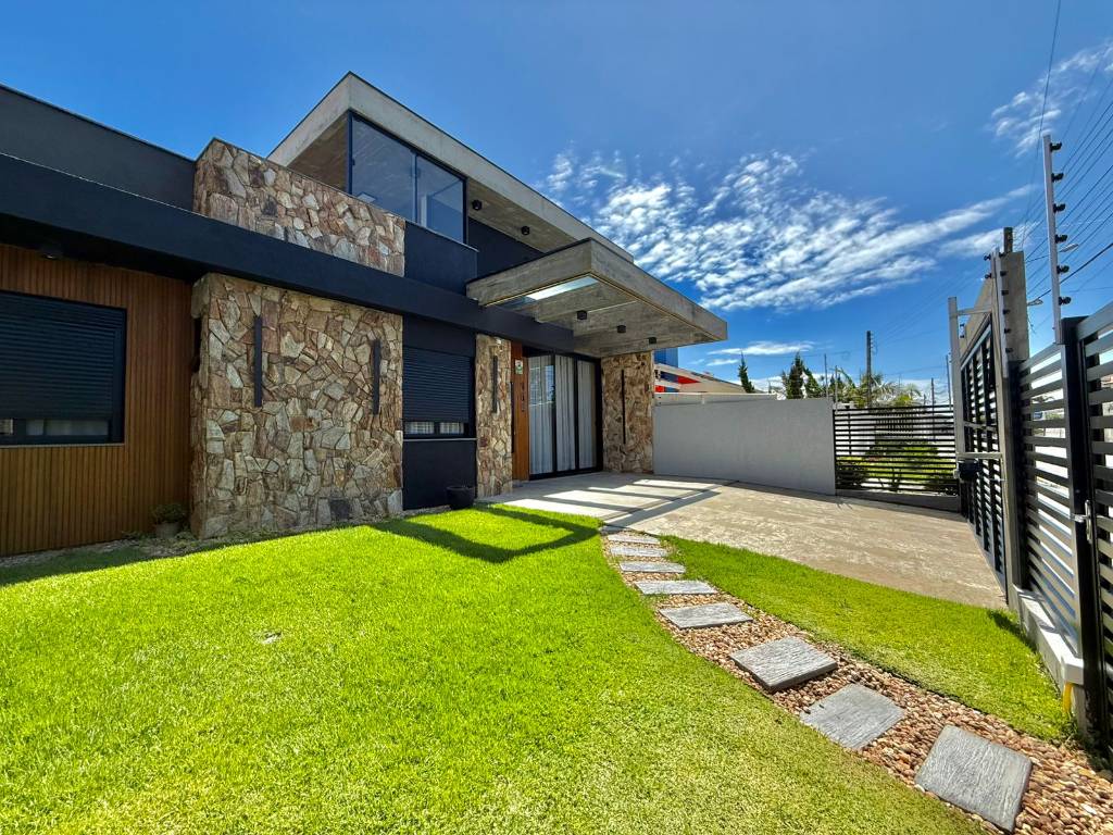 Casa 3 dormitórios para venda, Zona Nova em Capão da Canoa | Ref.: 15688